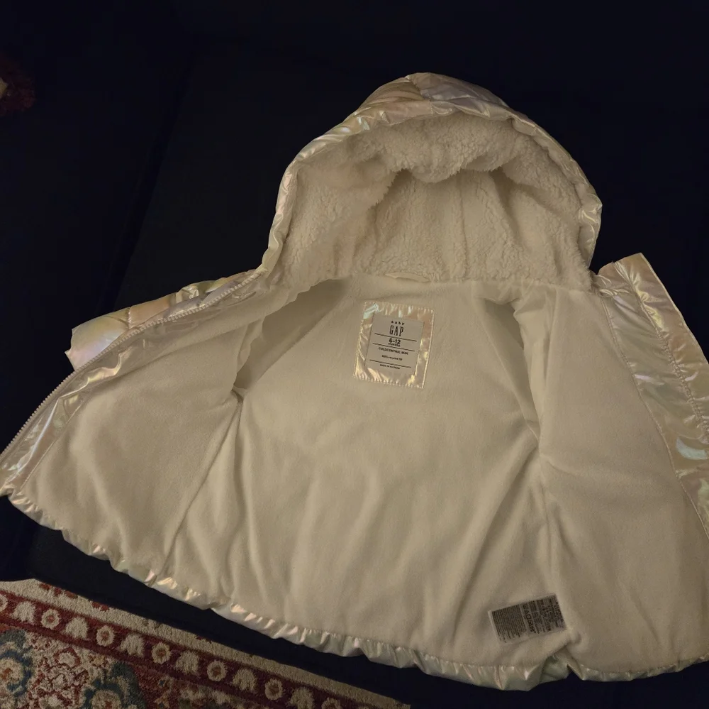 Gap Baby 6-12months Cold Control Max White Iridescent Parka